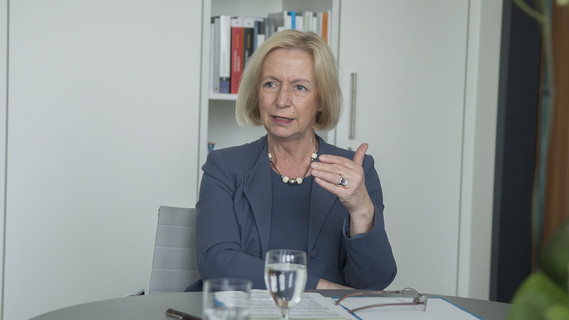 Prof. Dr. Johanna Wanka, Bundesministerin für Bildung und Forschung, im Interview